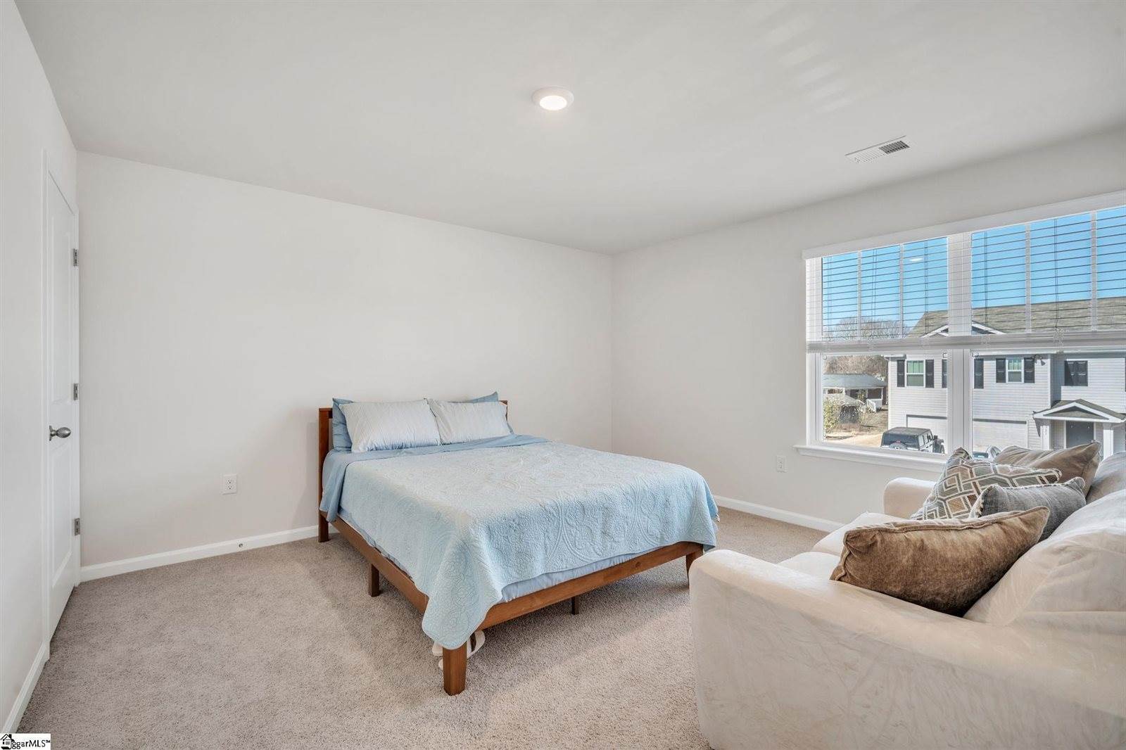 324 Valencia, Wellford, SC 29385