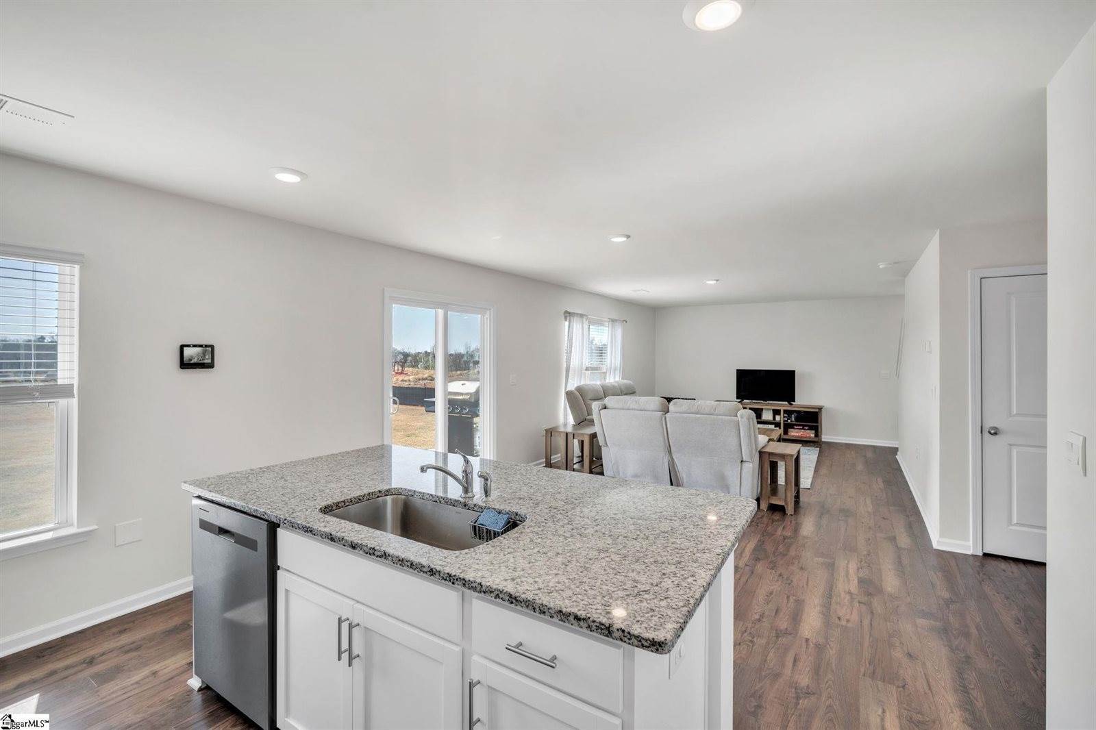 324 Valencia, Wellford, SC 29385