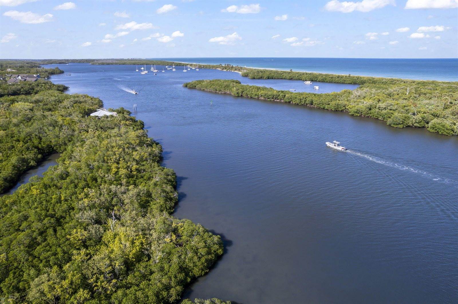 8306 SE Sanctuary Drive, Hobe Sound, FL 33455