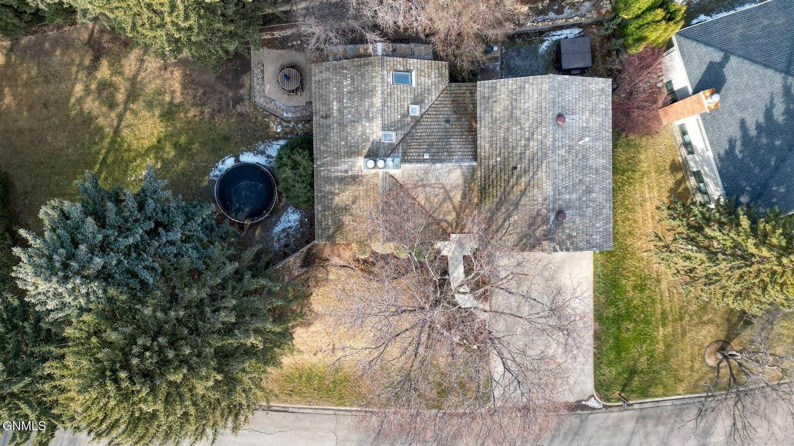 1108 N Parkview Drive, Bismarck, ND 58501