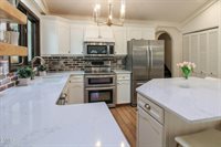 1108 N Parkview Drive, Bismarck, ND 58501