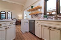 1108 N Parkview Drive, Bismarck, ND 58501