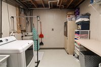 1108 N Parkview Drive, Bismarck, ND 58501