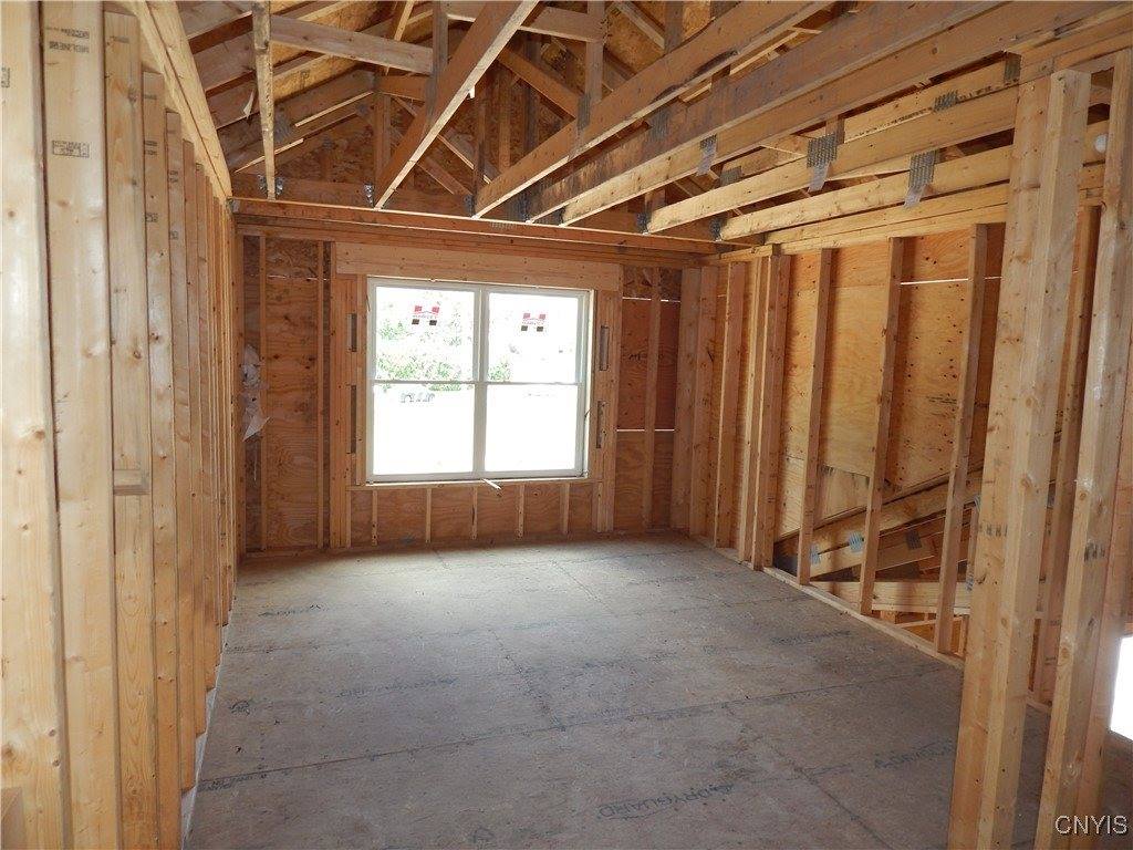 302 Bunker Hill, Syracuse, NY 13207