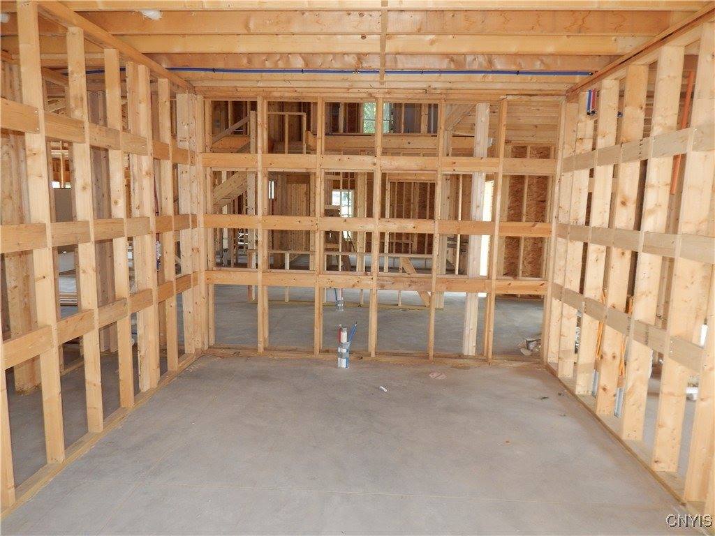 302 Bunker Hill, Syracuse, NY 13207