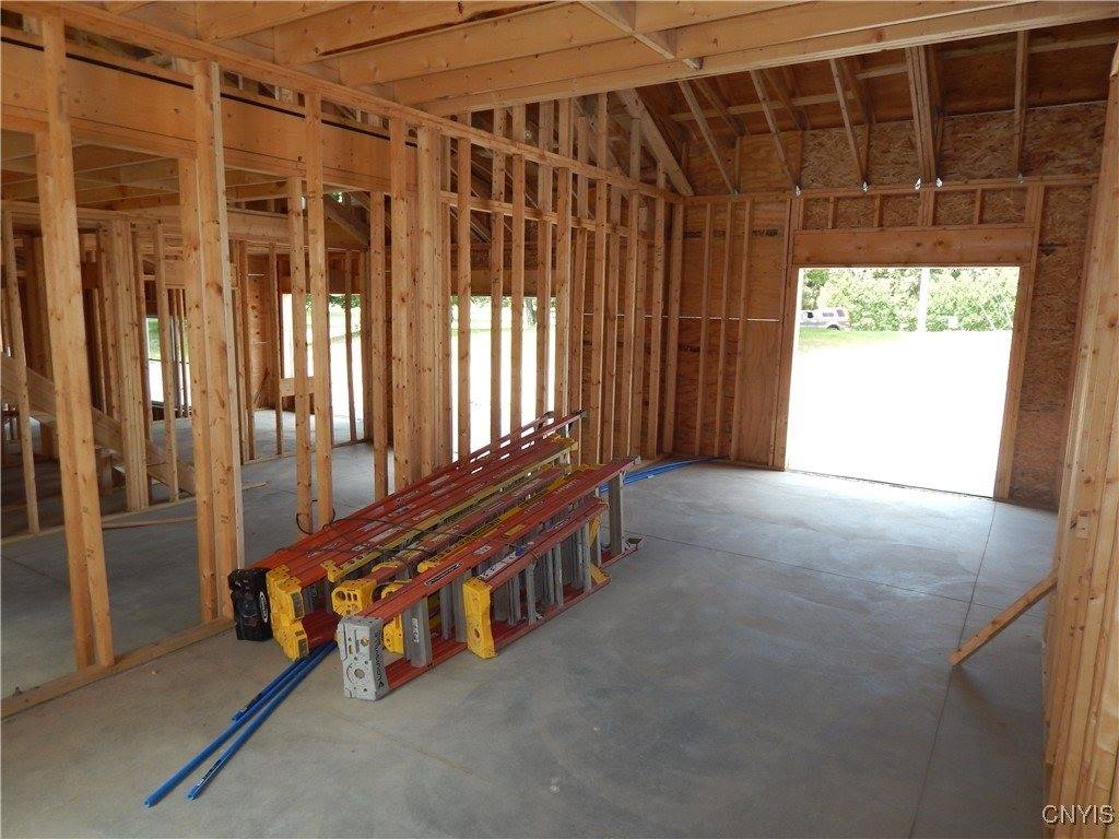 302 Bunker Hill, Syracuse, NY 13207