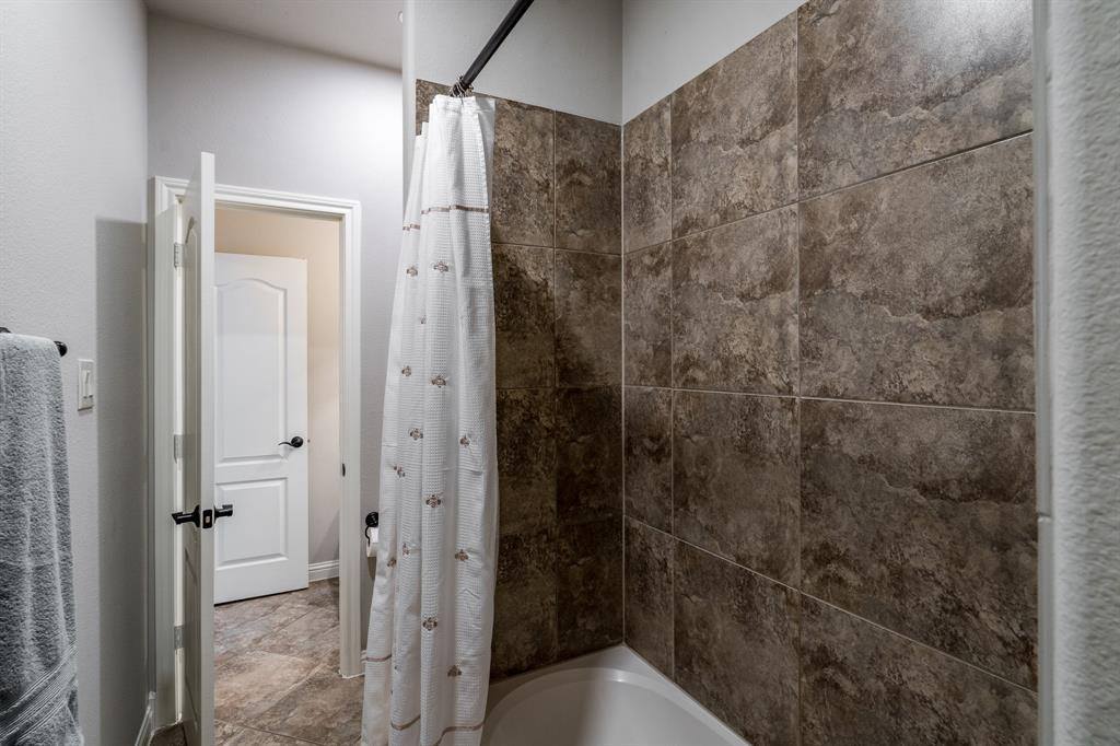 16902 East Caramel Apple Trail, Cypress, TX 77433