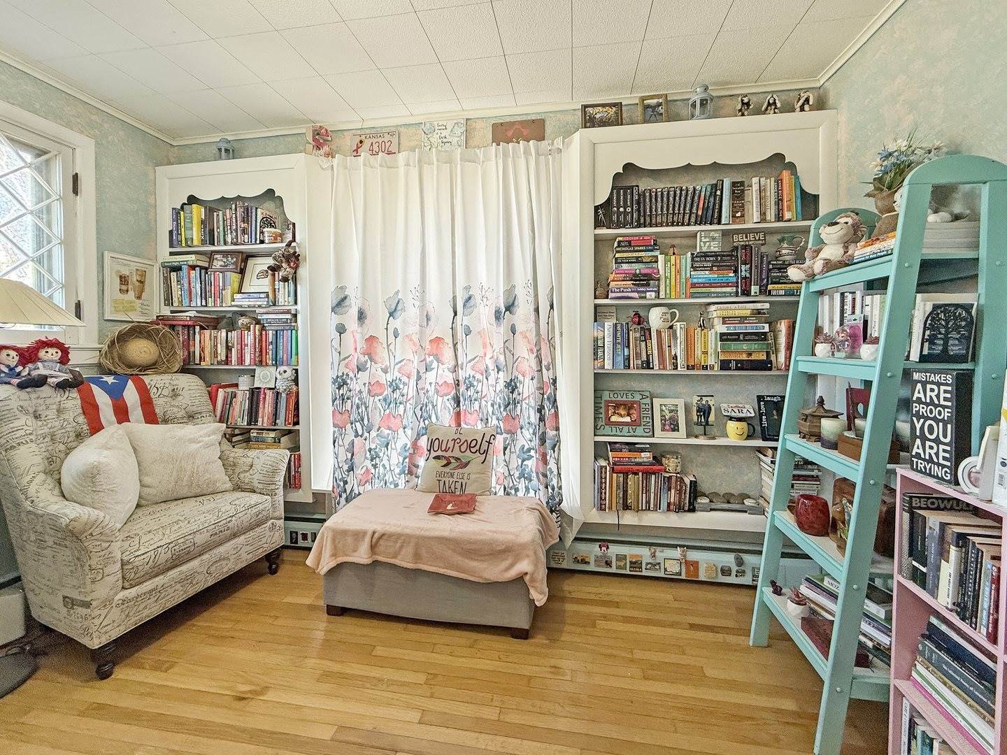 1254 South Carroll Avenue, Freeport, IL 61032