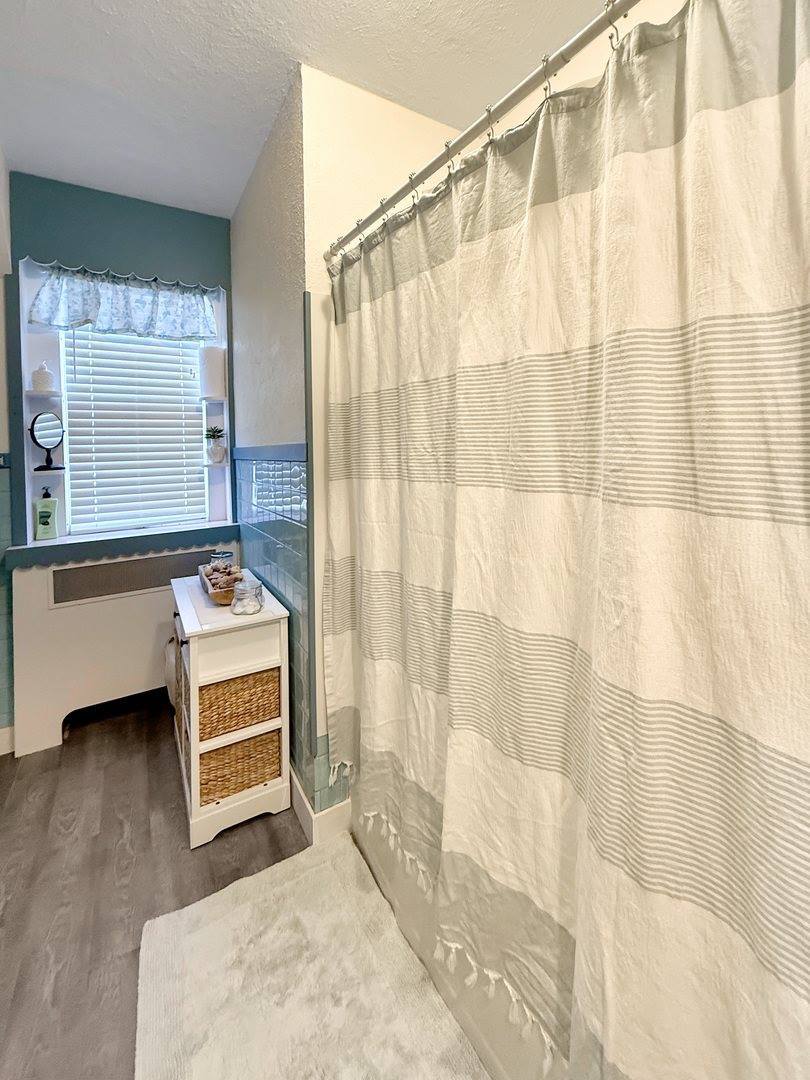 1254 South Carroll Avenue, Freeport, IL 61032