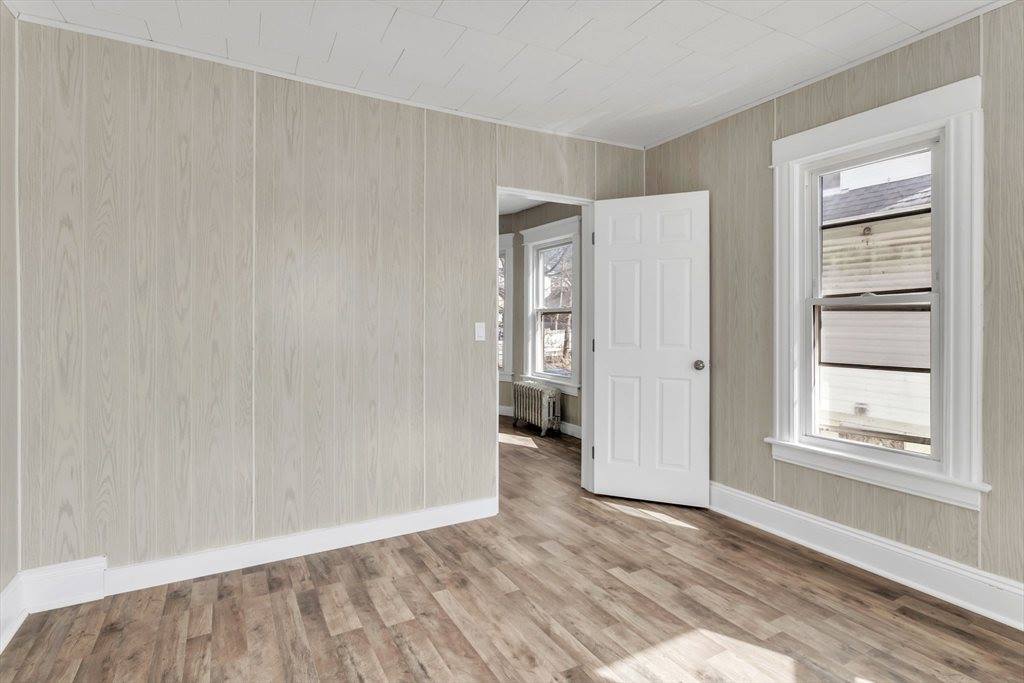 171 Massasoit St, Springfield, MA 01107