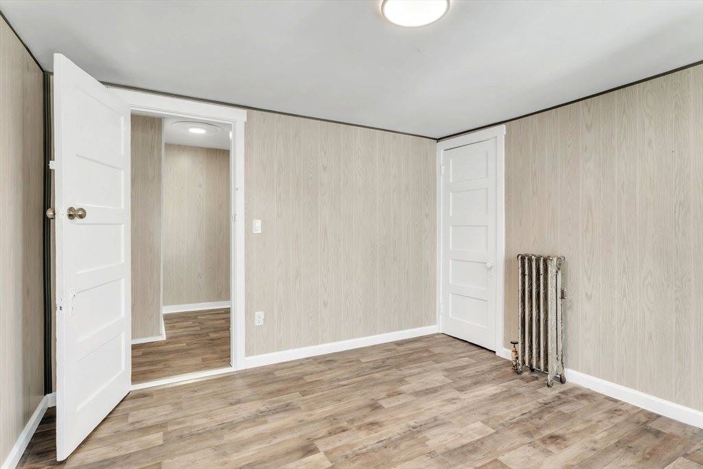 171 Massasoit St, Springfield, MA 01107