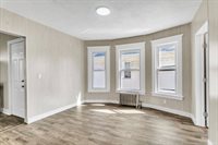 171 Massasoit St, Springfield, MA 01107