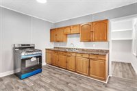 171 Massasoit St, Springfield, MA 01107