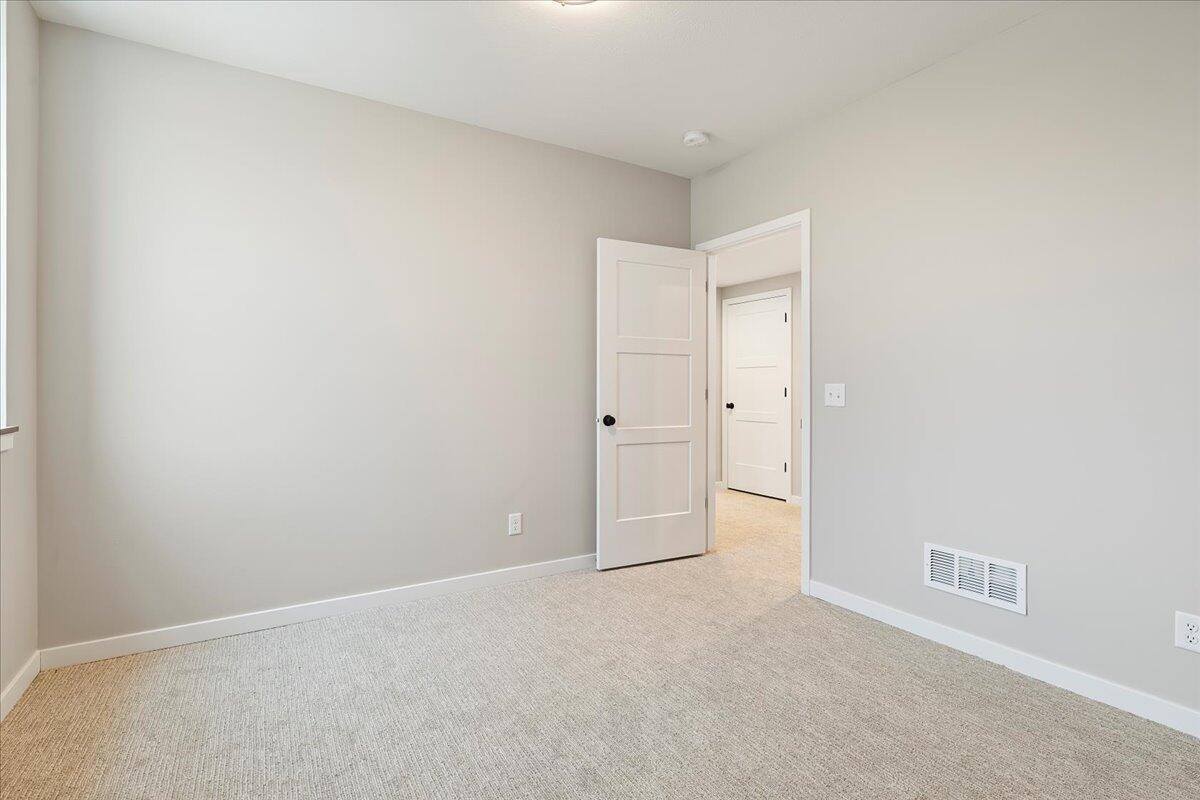 22041 Elderberry Road, Glenwood, IA 51534