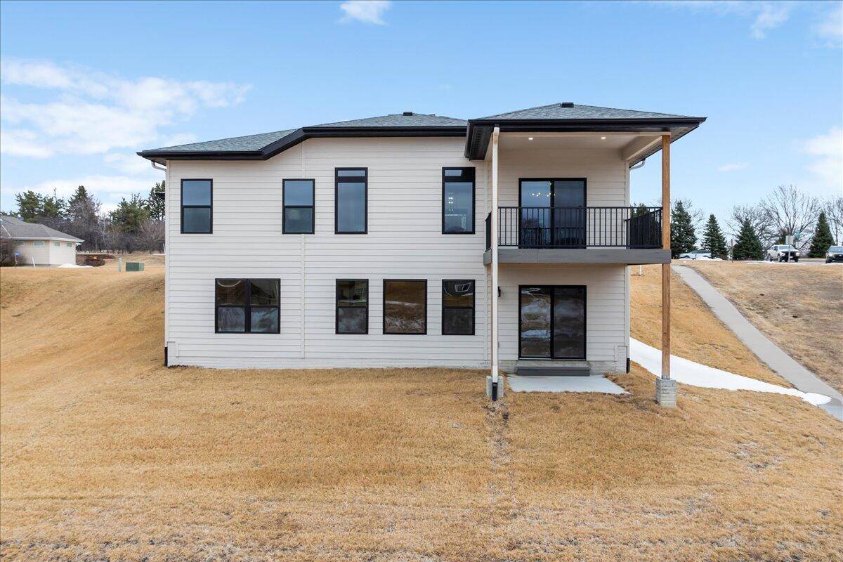 22041 Elderberry Road, Glenwood, IA 51534
