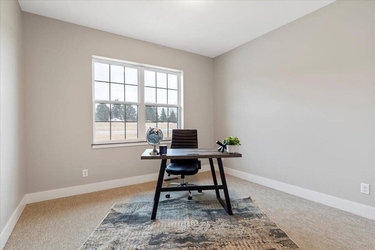 22041 Elderberry Road, Glenwood, IA 51534