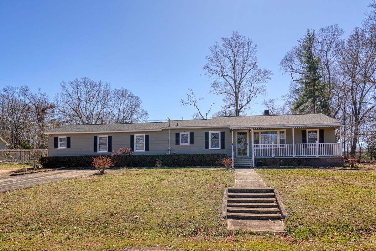 143 Greenway, Cowpens, SC 29330