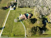 2675 Pine Point Road, Ville Platte, LA 70586