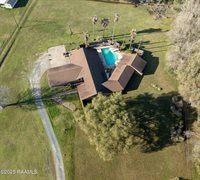 2675 Pine Point Road, Ville Platte, LA 70586