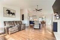 1415 SW 28TH St, Troutdale, OR 97060