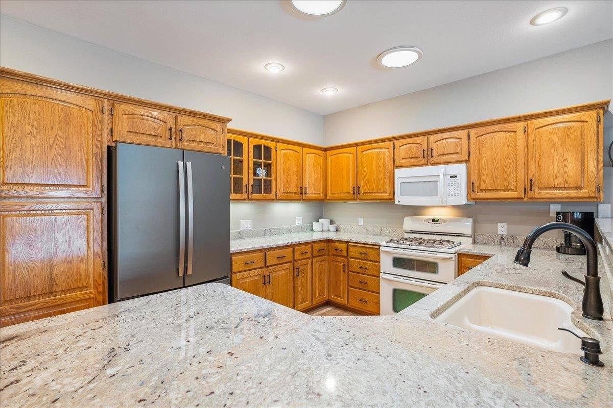 9897 River Edge Drive, Marshfield, WI 54449