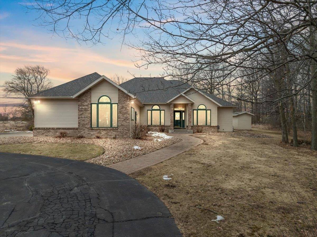 9897 River Edge Drive, Marshfield, WI 54449