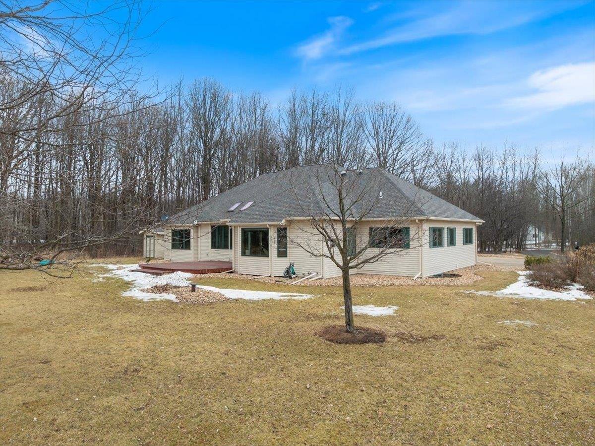 9897 River Edge Drive, Marshfield, WI 54449