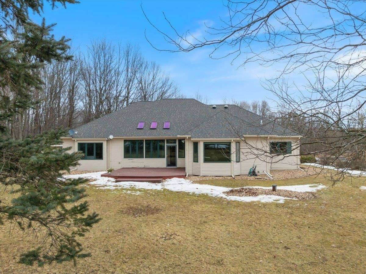 9897 River Edge Drive, Marshfield, WI 54449