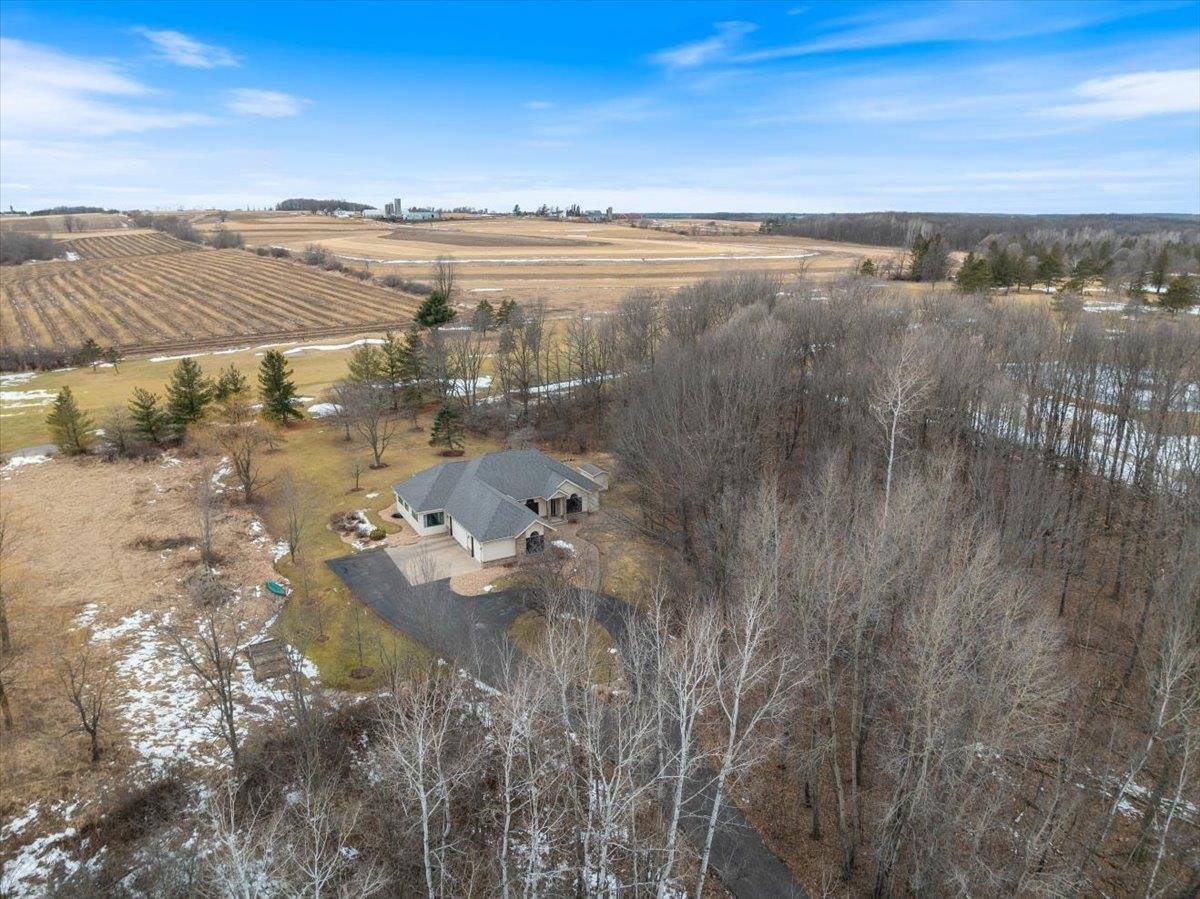 9897 River Edge Drive, Marshfield, WI 54449