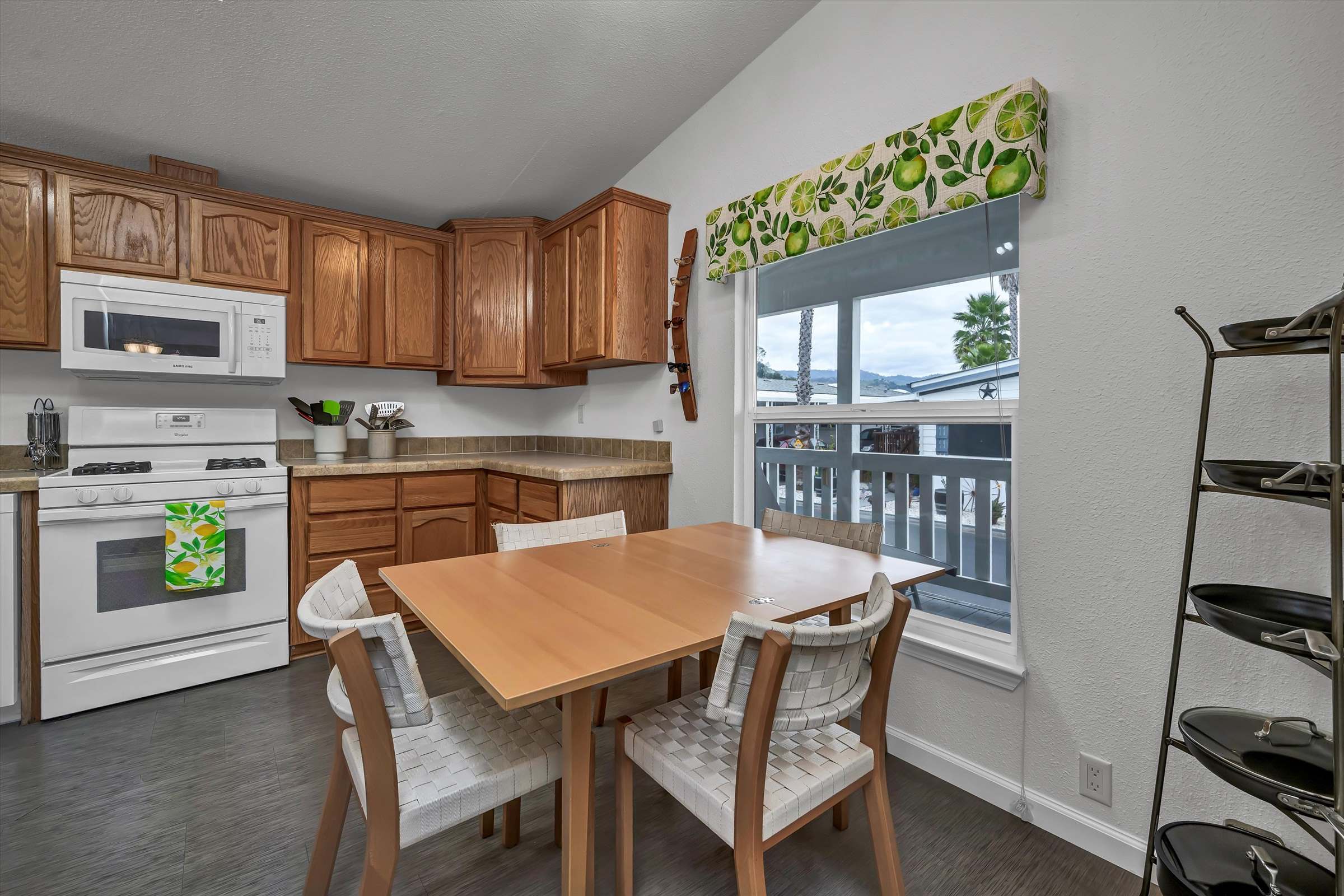 123 Heather Lane, Calistoga, CA 94515