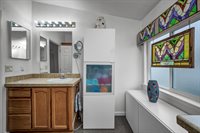 123 Heather Lane, Calistoga, CA 94515