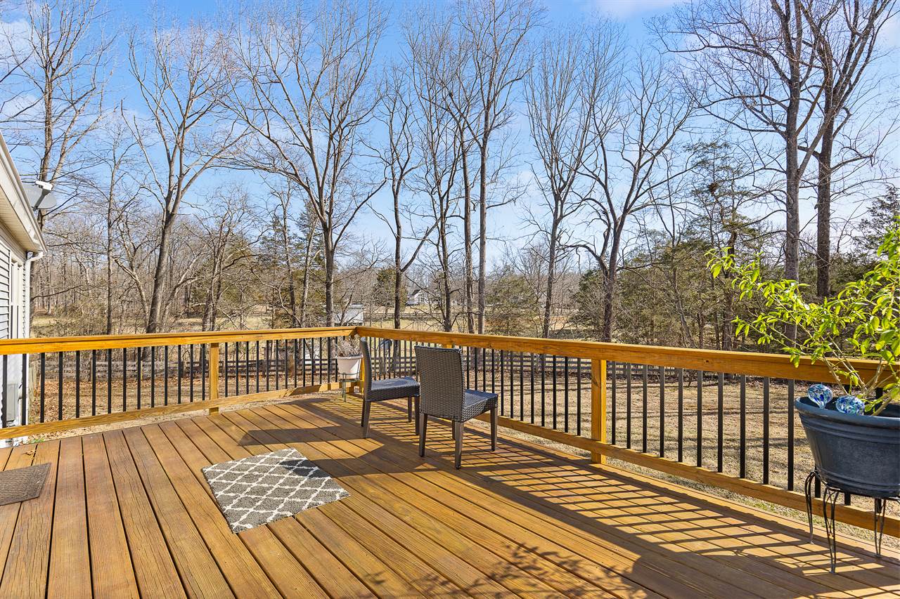 8301 Kines Rd, Warrenton, VA 20187