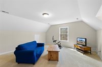 8301 Kines Rd, Warrenton, VA 20187