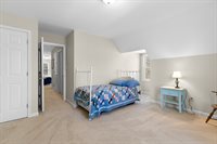 8301 Kines Rd, Warrenton, VA 20187