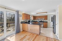 8301 Kines Rd, Warrenton, VA 20187