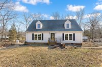8301 Kines Rd, Warrenton, VA 20187