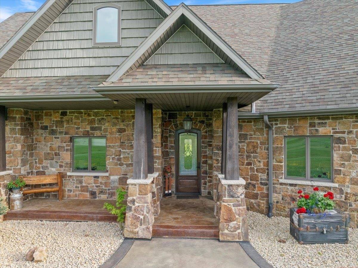 9073 Richfield Drive, Marshfield, WI 54449