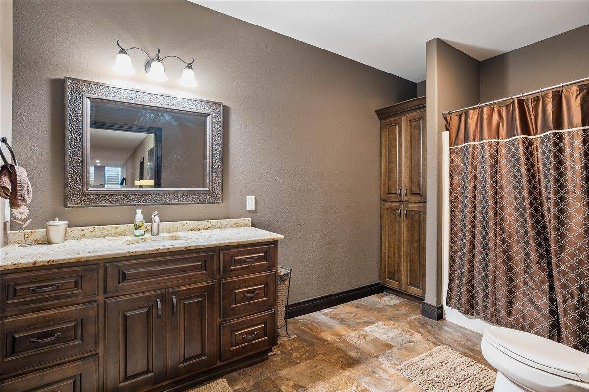 9073 Richfield Drive, Marshfield, WI 54449