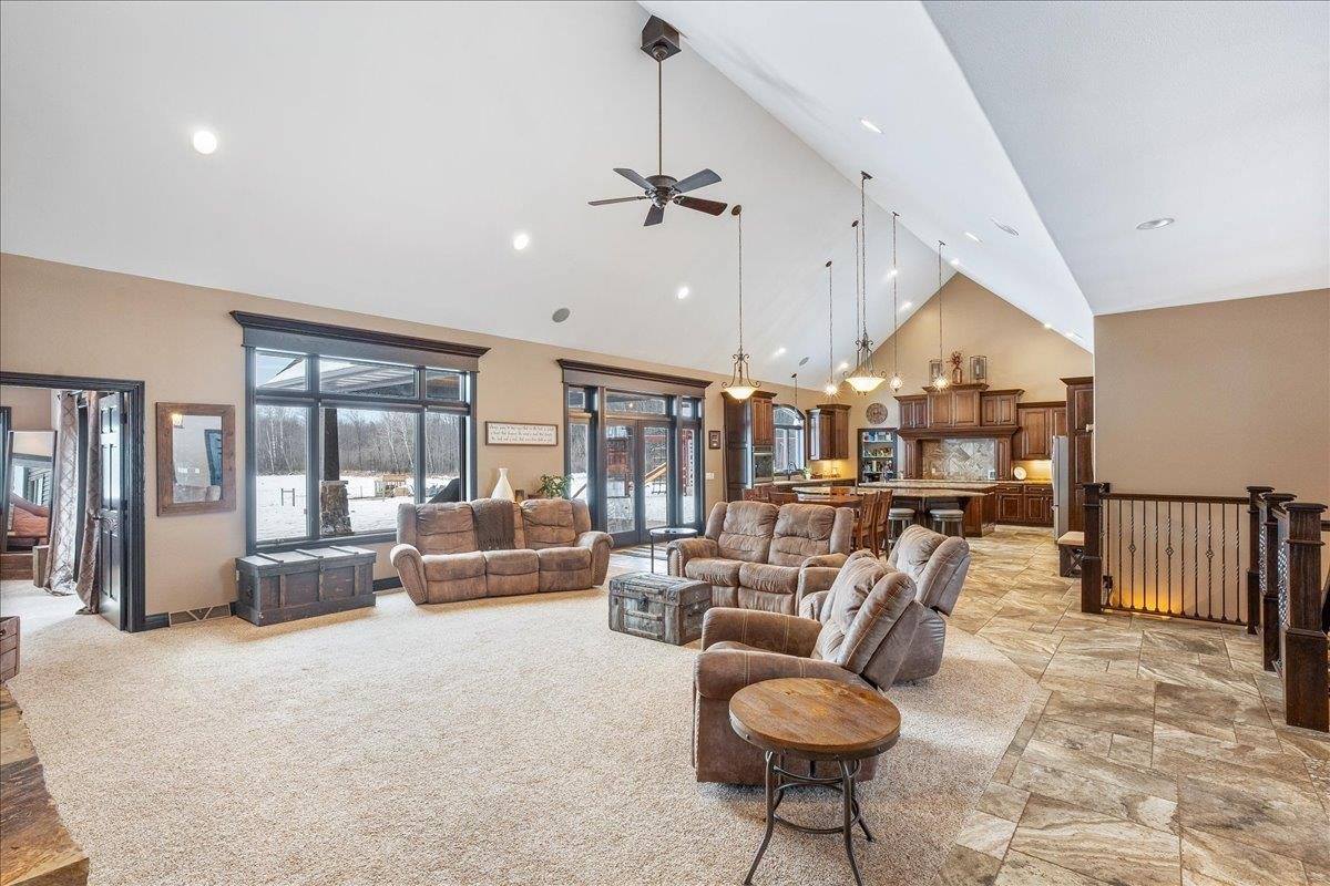 9073 Richfield Drive, Marshfield, WI 54449