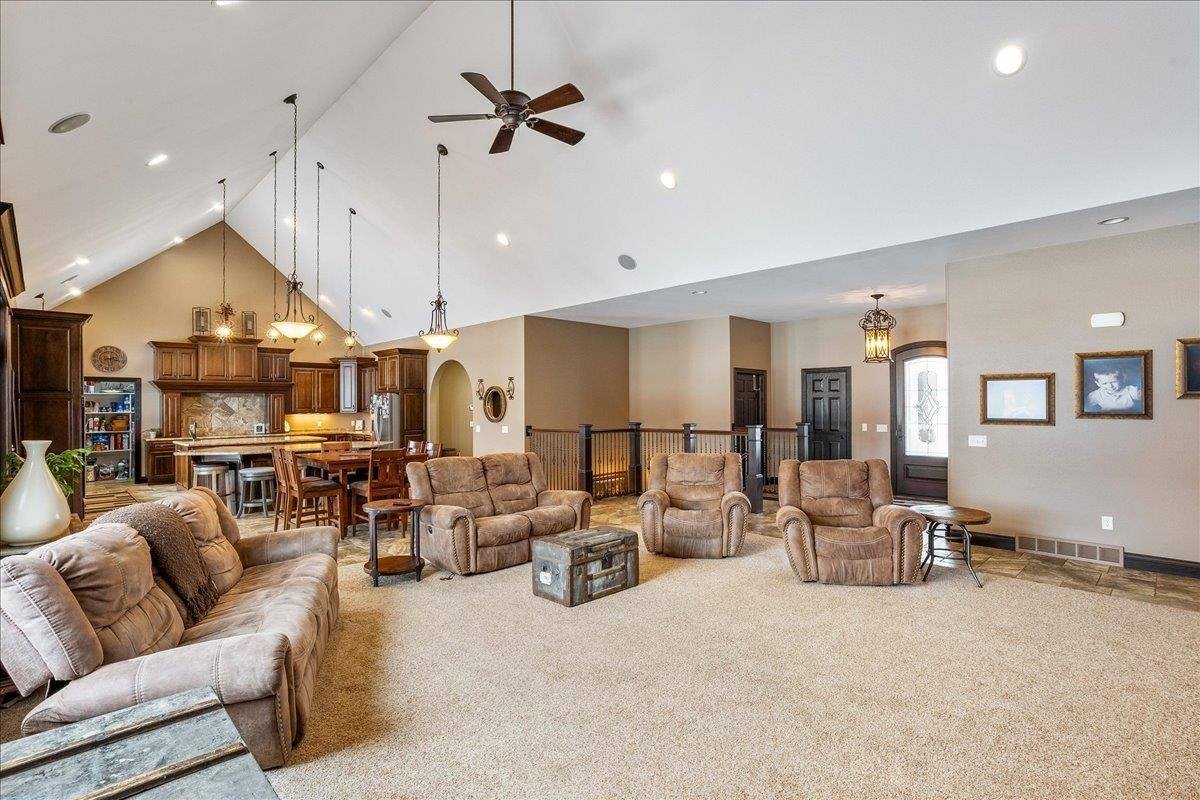 9073 Richfield Drive, Marshfield, WI 54449