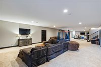 9073 Richfield Drive, Marshfield, WI 54449