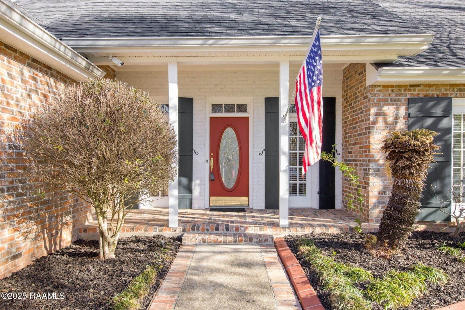 105 Touraine Circle, Lafayette, LA 70501