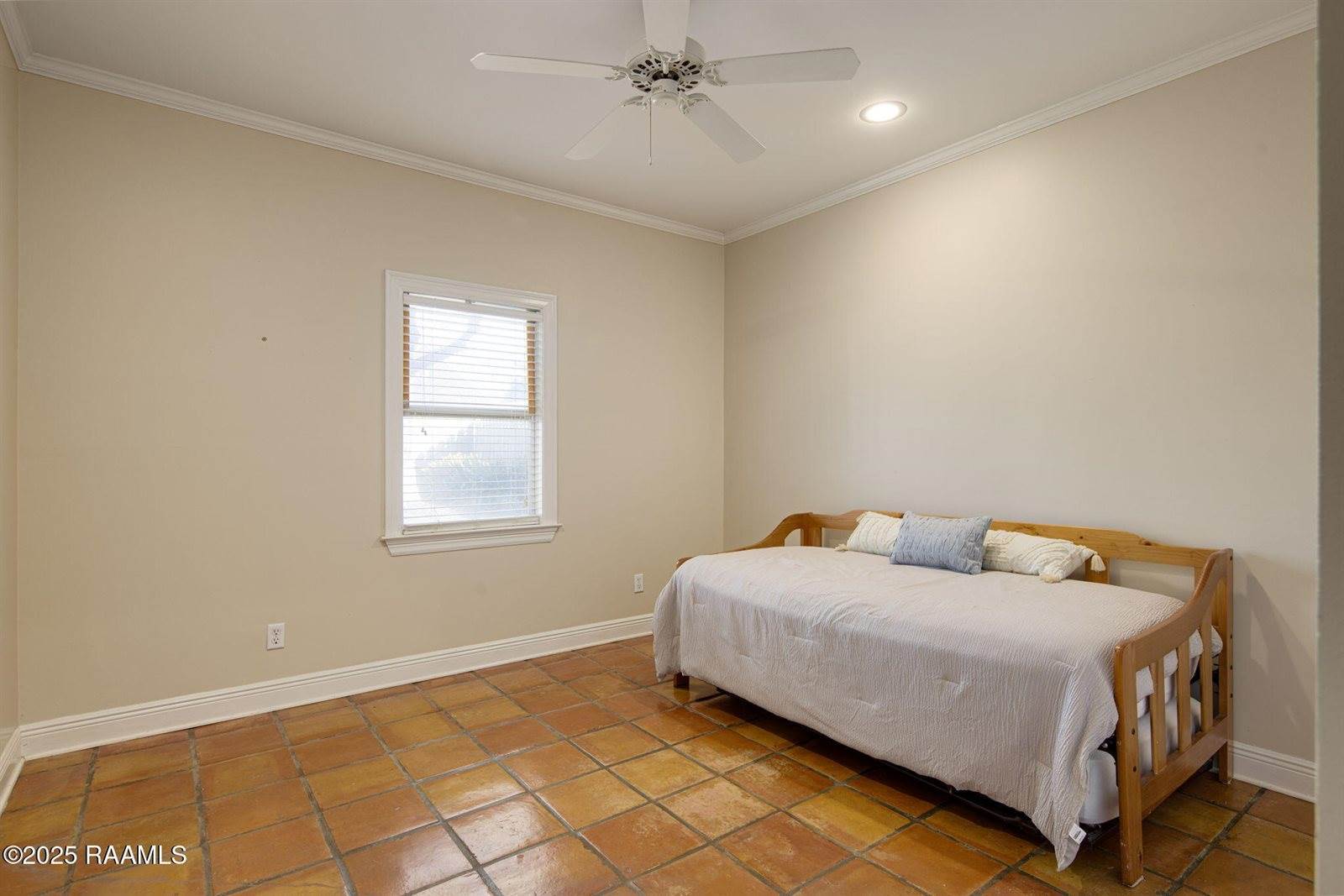 105 Touraine Circle, Lafayette, LA 70501