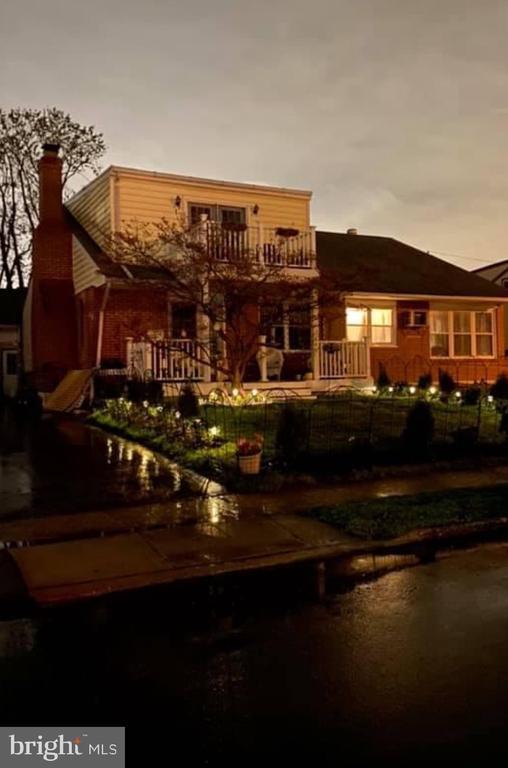 405 Essex Road, Norwood, PA 19074