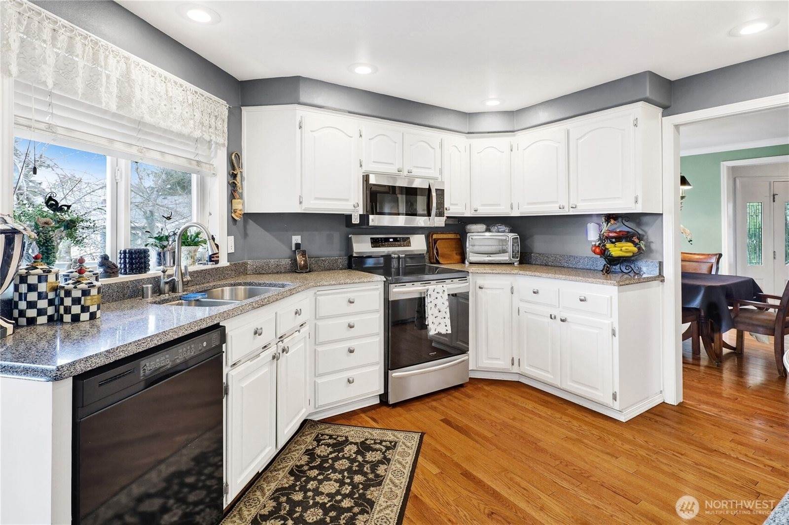 3914 Foxglove Circle, Mount Vernon, WA 98273