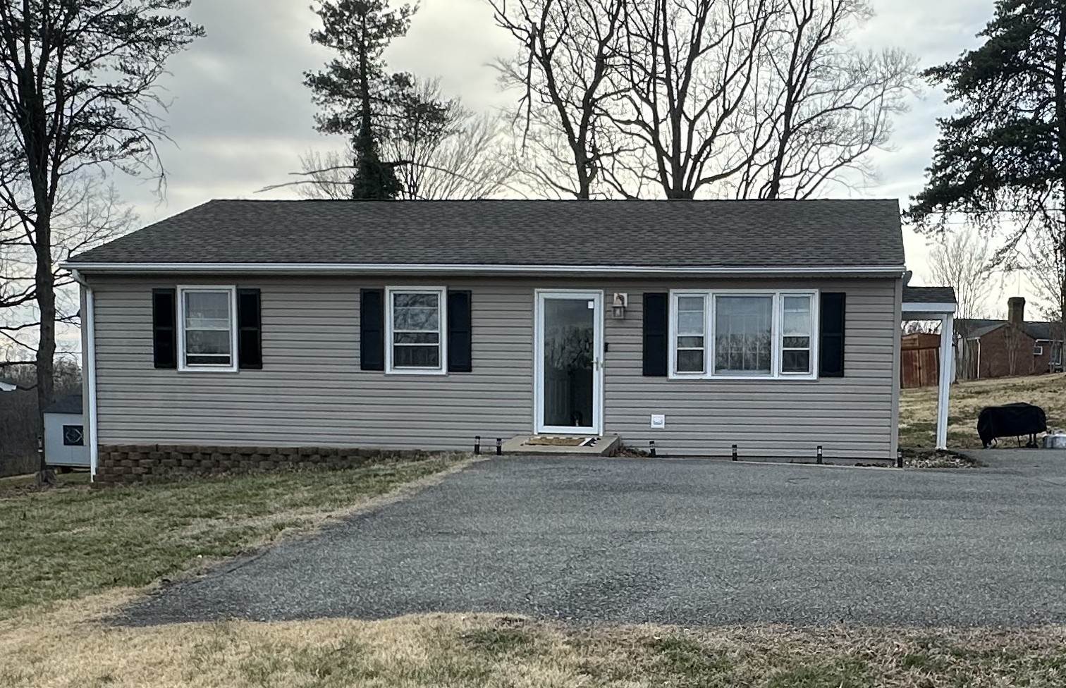 428 Thomas Rd, Madison Heights, VA 24572