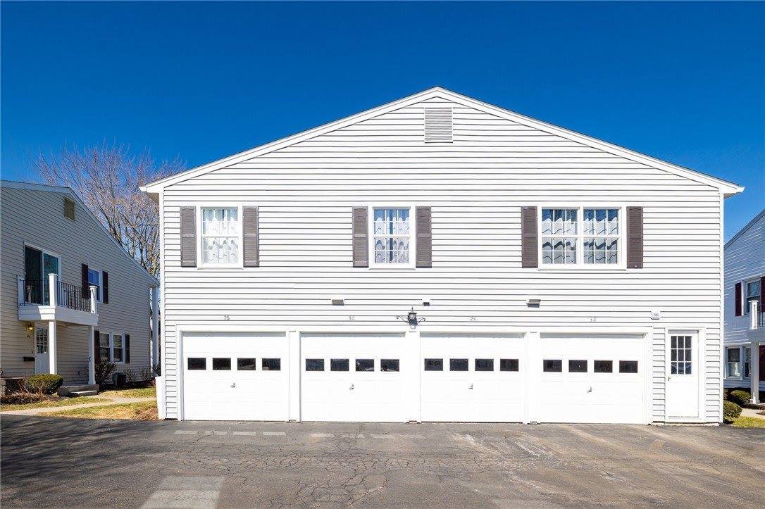 30 Swan Trail, Perinton, NY 14450