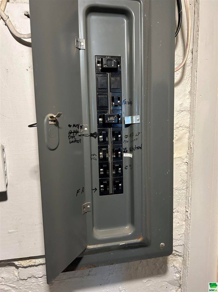 2744 S Lemon St., Sioux City, IA 51106