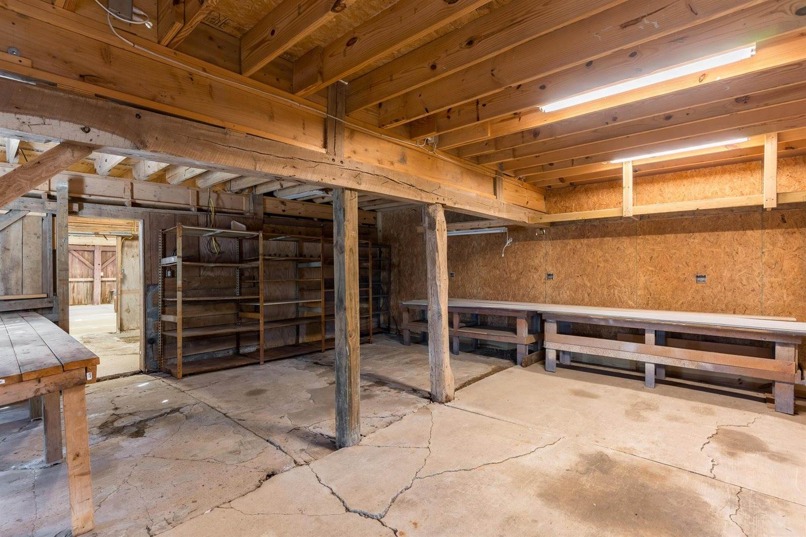 15431 Centerburg Road, Centerburg, OH 43011