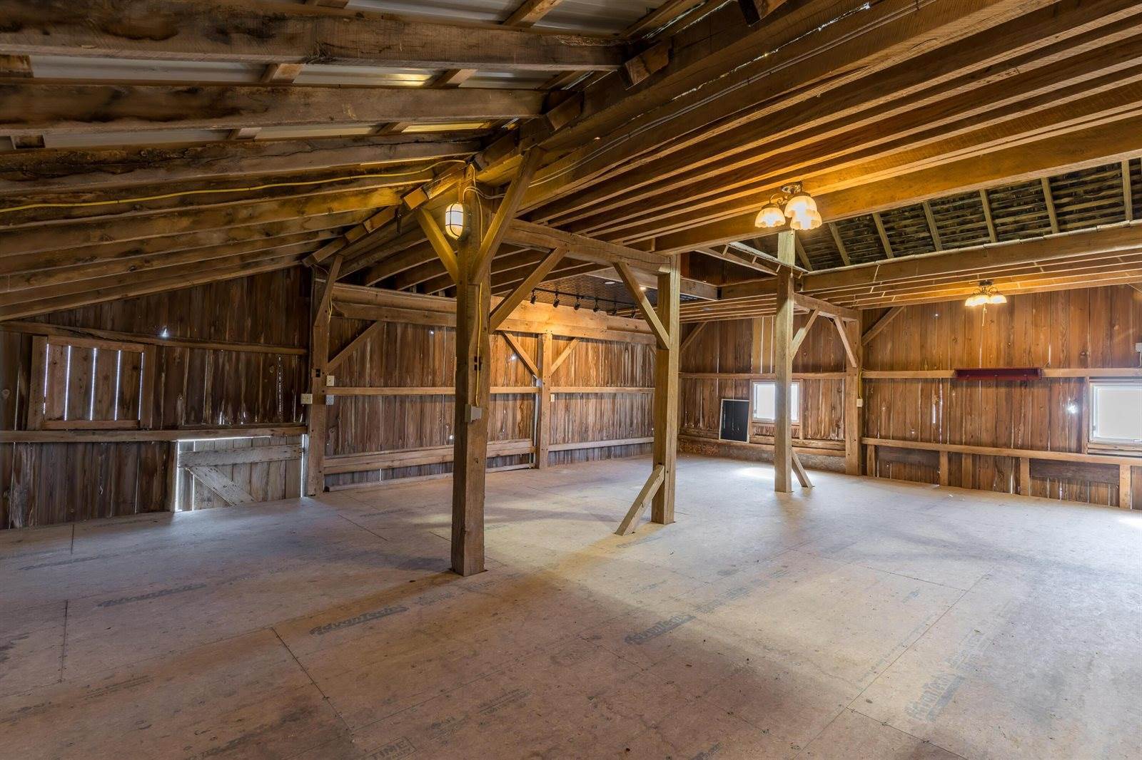 15431 Centerburg Road, Centerburg, OH 43011